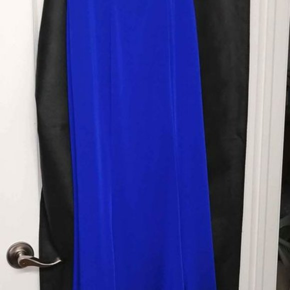 Clarisse Satin Stretch Sheath Prom Dress - Picture 4 of 4